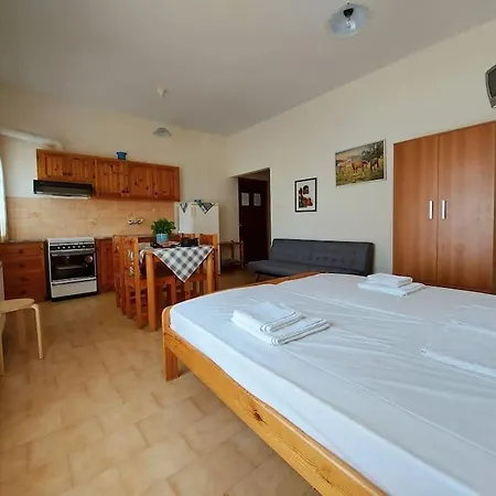 Selfcatering -studio Helen No 7