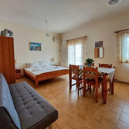 아파트 Selfcatering -studio Helen No 7