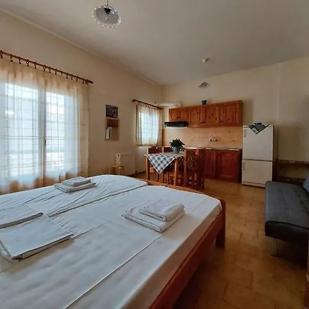 Selfcatering -studio Helen No 7 Apartment